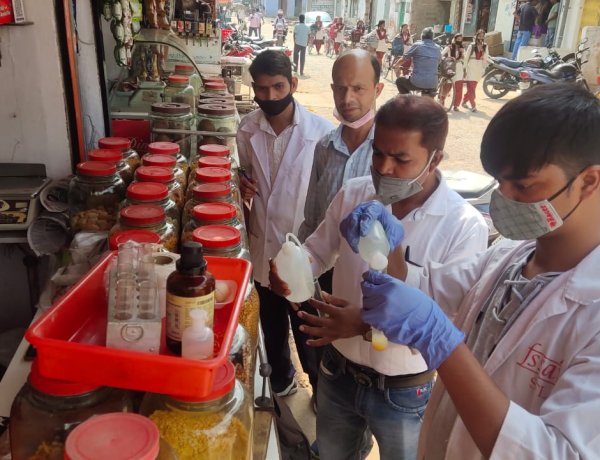 खाद्य सुरक्षा पदाधिकारी ने चक्रधरपुर में चलाया जागरूकता अभियान: विनय मिश्रा