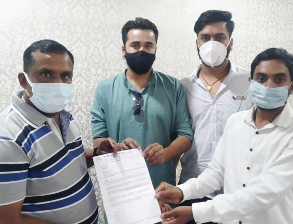 एनएसयूआई के प्रदेश उपाध्यक्ष इंद्रजीत सिंह के नेतृत्व में स्वास्थ्य मंत्री से मिला प्रतिनिधिमंडल