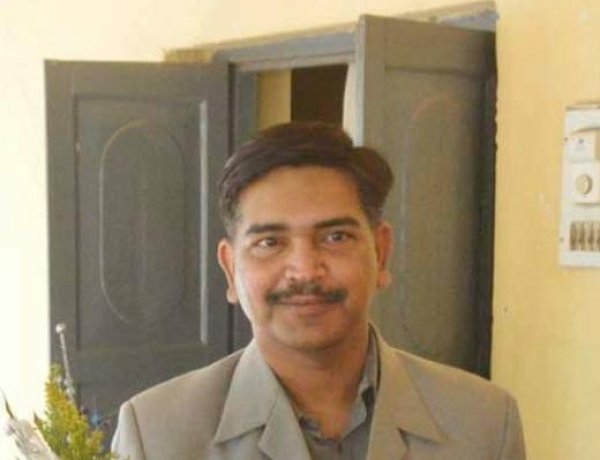 रक्तदान जीवन दान” भारतीय प्रशासनिक सेवा के अधिकारी राजेश कुमार शर्मा ने 40बार किया रक्तदान