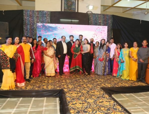 देश में ऐसा भी है एक निजी संस्थान, जहां कर्मियों के अभिभावकों को भी मिलता है सम्मान