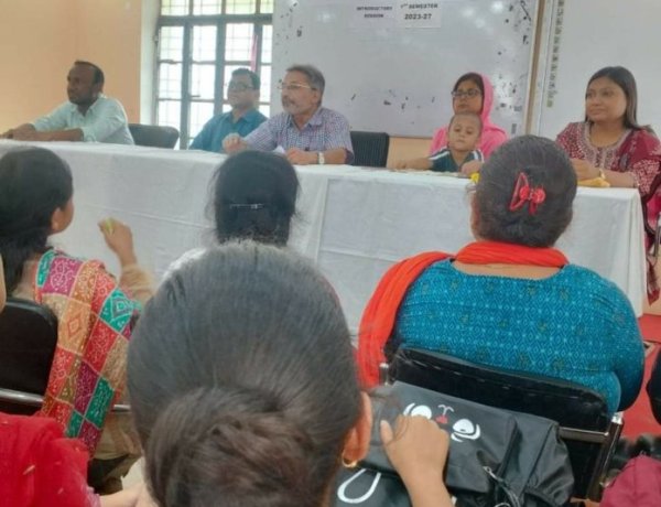 जीबीएम कॉलेज में चार वर्षीय स्नातक फर्स्ट सेमेस्टर की छात्राओं के लिए परिचय सत्र का आयोजन