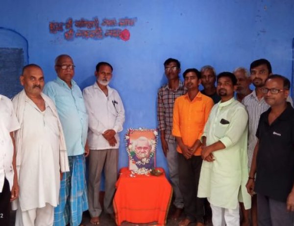 पूर्व प्रधानमंत्री भारत रत्न अटल बिहारी वाजपेई की पांचवीं पुण्यतिथि बुनकर नगरी मानपुर में मनाया गया