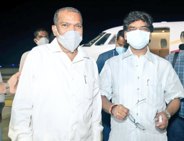 जगरनाथ महतो के सकुशल रांची लौटने पर प्रदेश भाजपा में लहर