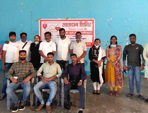 सरस्वती शिशु-विद्या मंदिर, धुर्वा में रक्तदान शिविर आयोजित, 31 रक्तदाताओं ने किया रक्तदान