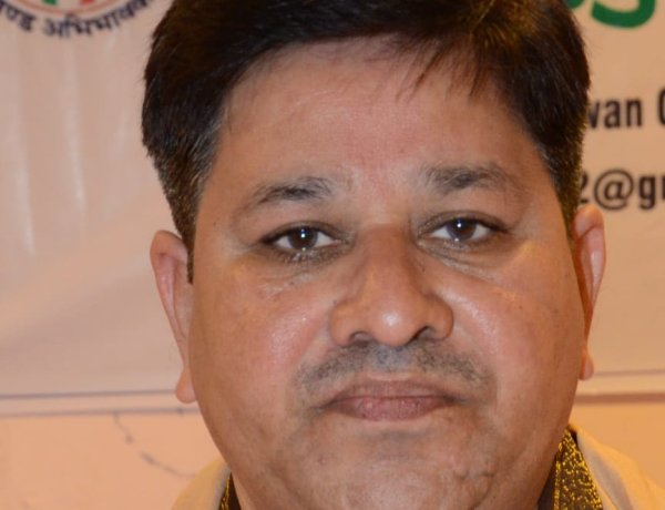 हमारी भी सुनें सरकार,निजी स्कूल दे रहे दुख अपार”