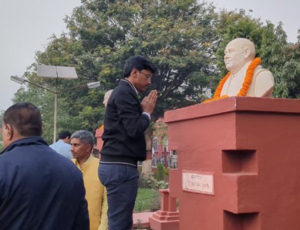 आधुनिक भारत के निर्माण में सरदार पटेल के अमूल्य योगदानों को भूलाया नहीं जा सकता: डीएम