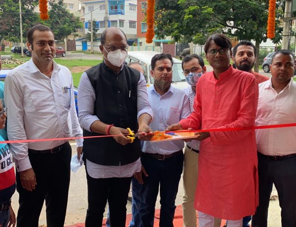 उपमहापौर संजीव विजयवर्गीय ने एवी इंटरप्राइजेज कार्यालय का किया उद्घाटन