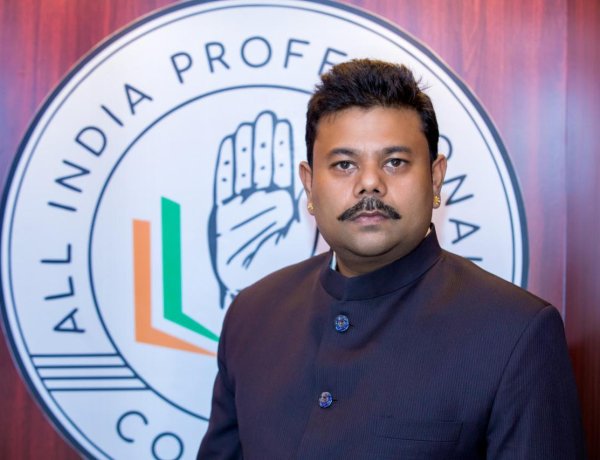 झारखंड प्रदेश प्रोफेशनल कांग्रेस ने शहरी क्षेत्र में सर्किल रेट में वृद्धि का निर्णय फिलहाल स्थगित करने की मांग की