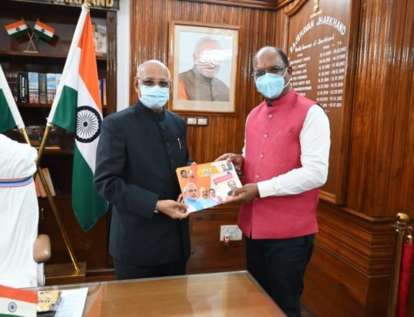 राज्यपाल से मिले उप महापौर संजीव विजयवर्गीय