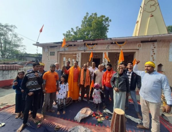 महमदपुर हुआ राममय, कर्णप्रिय रामधुन से गूंज उठा पुरा गाॅव:- शिव शंकर कुमार सिंह