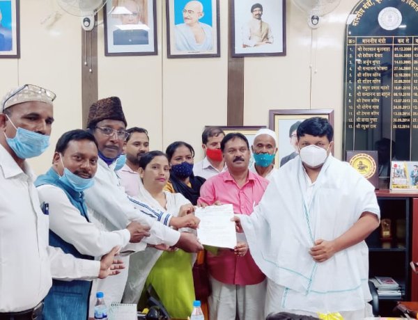 मोमिन कॉन्फ्रेंस ने कृषि मंत्री को सौंपा ग्यारह सूत्री ज्ञापन