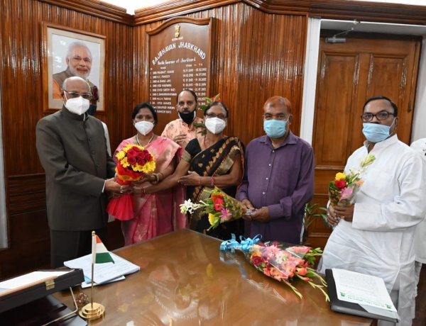 पूर्व जैक पार्षद अधिकार मंच का प्रतिनिधिमंडल मिला राज्यपाल से