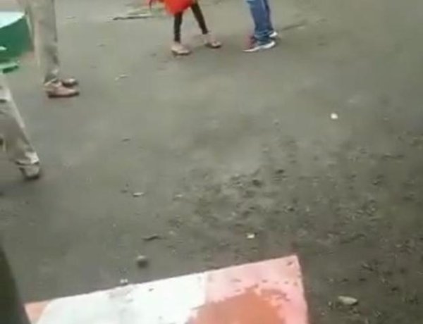 युवती के साथ थाना प्रभारी का दुर्व्यवहार,विडीओ वाइरल ,मुख्यमंत्री के निर्देश पर डीजीपी ने किया निलंबित ।