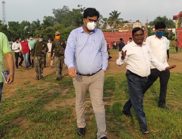 स्वतंत्रता दिवस समारोह को लेकर डीसी ने मुख्य कार्यक्रम स्थल पर व्यवस्थाओं का लिया जायजा