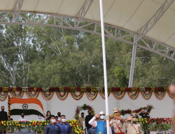 नई नीति से युवाओं का सरकारी नौकरी का रास्ता होगा आसान : हेमंत सोरेन