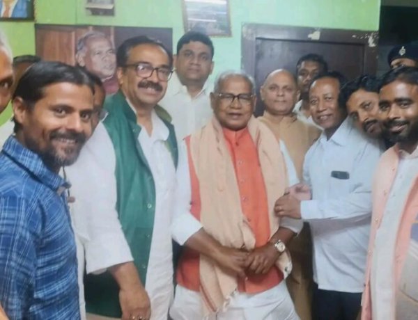 जीतनराम मांझी ने संभाला MSME का पदभार, गरीबों तक विकास की रौशनी पहुंचाने का लिया संकल्प