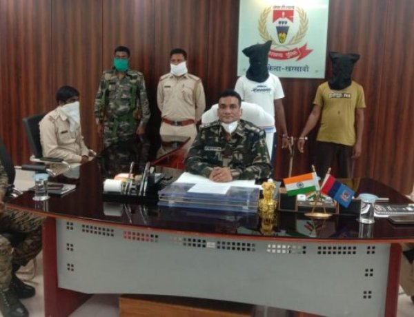 मंगल सिहं हत्याकांड में 2 नक्सली गिरफ्तार।