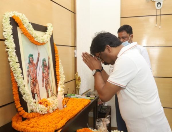 जबतक झारखण्ड रहेगा। शहीदों का नाम स्वर्णाक्षरों में लिखा जाता रहेगा…हेमन्त सोरेन