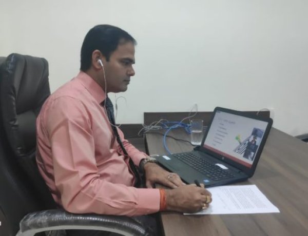 आरकेडीएफ विश्वविद्यालय में वेबीनार आयोजित