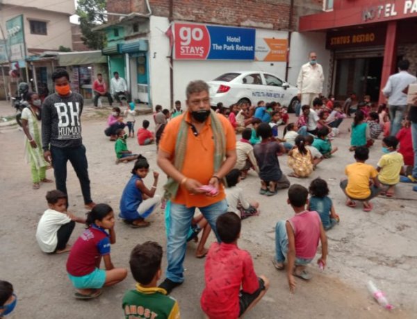 कोरोना के खिलाफ जंग में जांबाज योद्धा के रूप में डटे हैं रमाशंकर