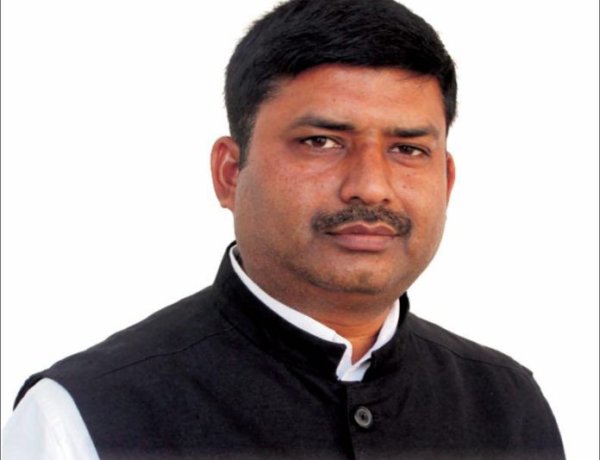 आर्थिक पैकेज की घोषणा दिग्भ्रमित करने वाला : लाल किशोरनाथ शाहदेव