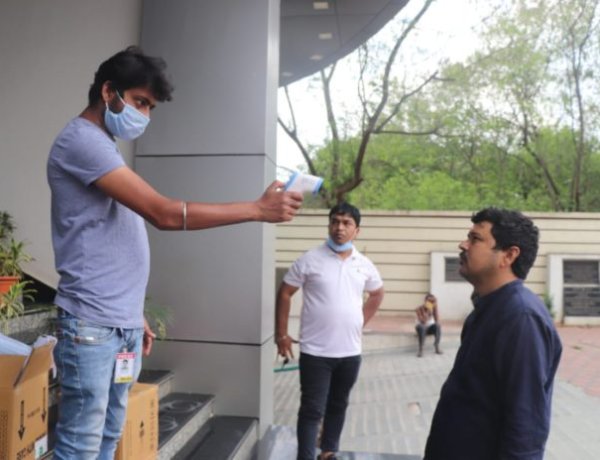 प्रेस क्लब रांची में पत्रकारों का स्क्रीनिंग जांच किया गया