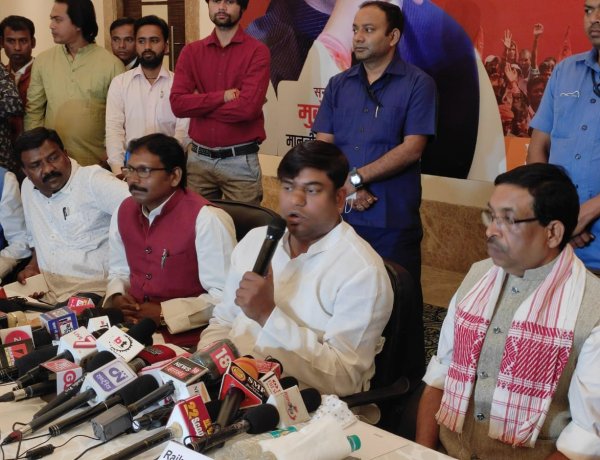 निषाद समाज व अति पिछड़ों के हक के लिए संघर्षरत है विकासशील इंसान पार्टी : मुकेश सहनी