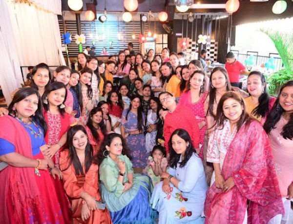 जेसीआई रांची उड़ान का होली मिलन समारोह आयोजित