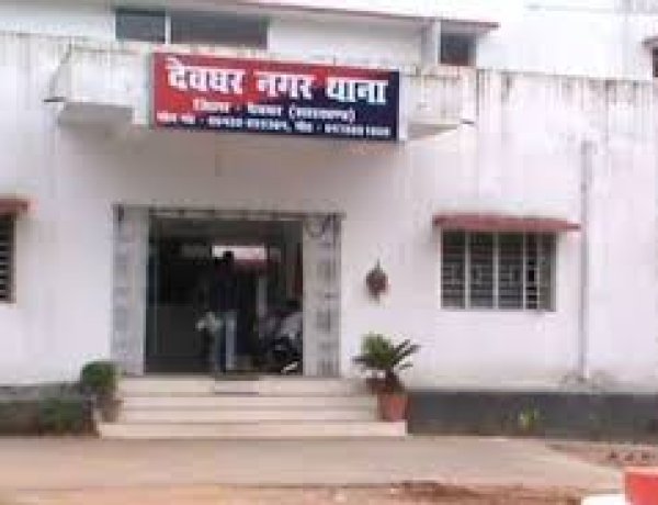 लॉक डाउन उल्लंघन में गुटखा दूकानदार पर प्राथमिकी दर्ज