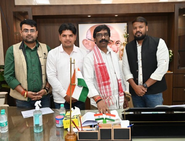 मुख्यमंत्री हेमंत सोरेन से मिला एनएसयूआई का प्रतिनिधिमंडल