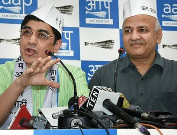 आम आदमी पार्टी ने डॉ अजय कुमार को बनाया झारखंड प्रभारी