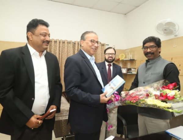 मुख्यमंत्री से मिले टाटा पावर के एमडी