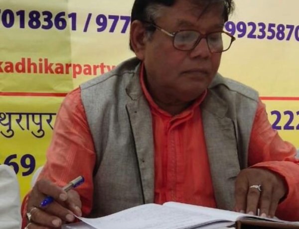 मुंगेरीलाल के हसीन सपने के समान है बजट : नंदकिशोर यादव