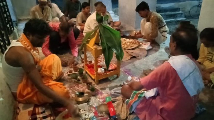 कोविड को ध्यान में रखते हुए सादा तरीके से कानू समाज मंदिर में वार्षिक पूजा सम्पन्न