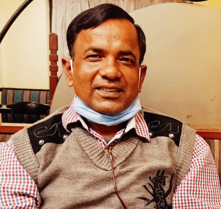 राष्ट्रीय समाजसेवा रत्न-2021 से नवाजे गए तुषारकांति शीट