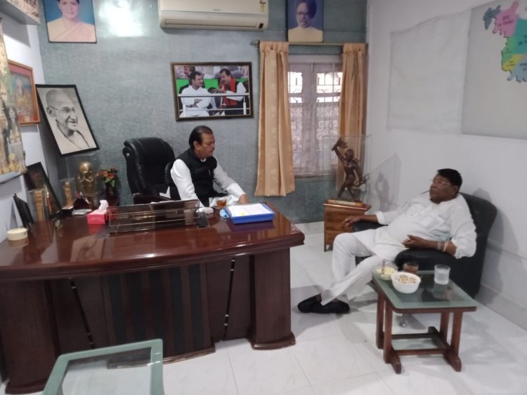 पूर्व केंद्रीय मंत्री सुबोधकांत सहाय से मिले प्रदेश अध्यक्ष डॉ.रामेश्वर उरांव