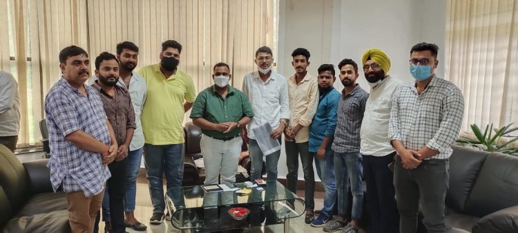 स्वास्थ्य मंत्री से मिला एनएसयूआई का प्रतिनिधिमंडल