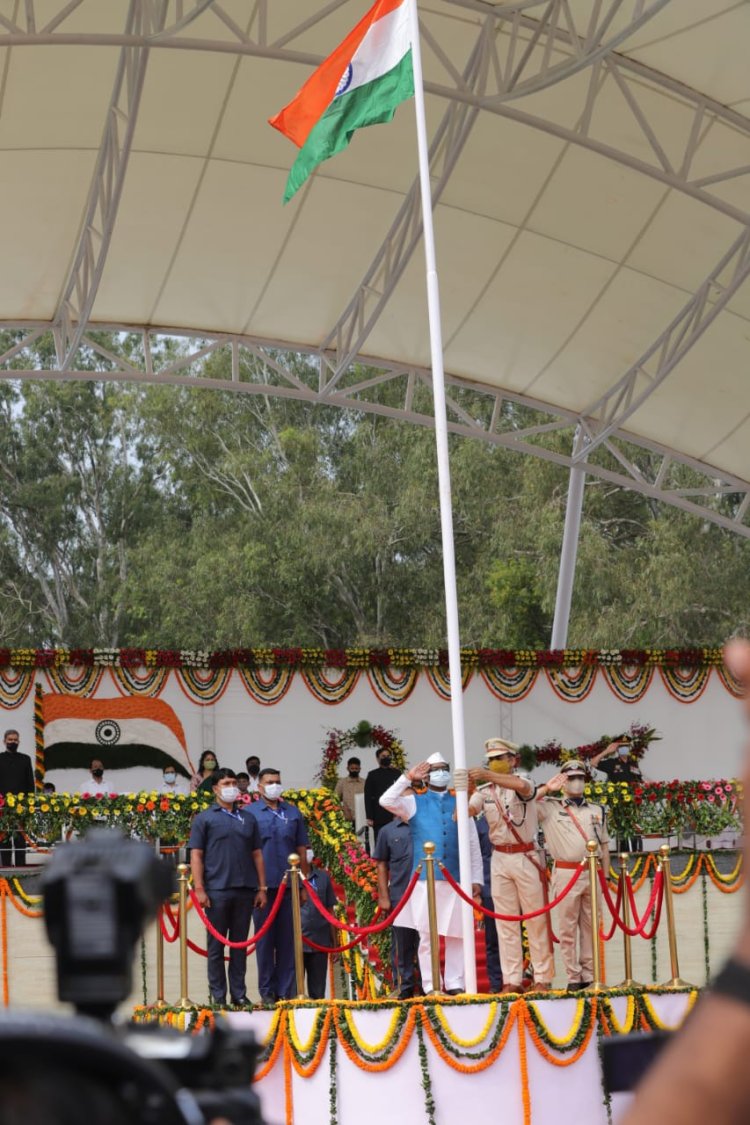 नई नीति से युवाओं का सरकारी नौकरी का रास्ता होगा आसान : हेमंत सोरेन