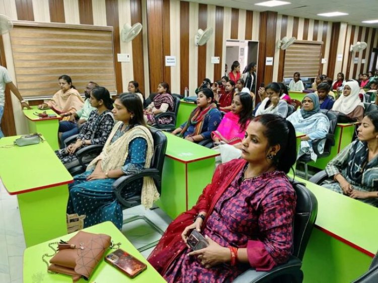 जीबीएम कॉलेज में साइबर चौपाल का आयोजन, साइबर अपराध से सुरक्षा के लिए जानकारी और सतर्कता जरूरी