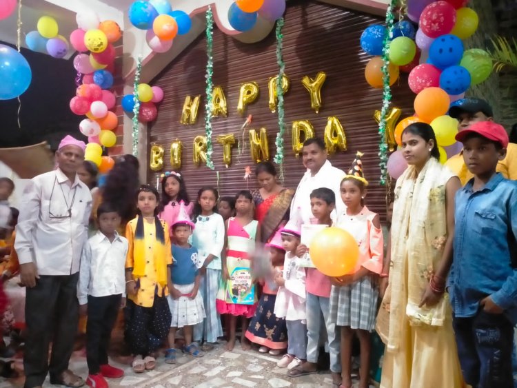 पौधा वितरण कर मनाया जन्मोत्सव