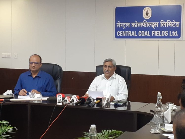 सीसीएल ने 68.85 मिलियन टन कोयला उत्पादन कर बनाया कीर्तिमान,नित नई उपलब्धियां हासिल कर रहा सीसीएल : पीएम प्रसाद