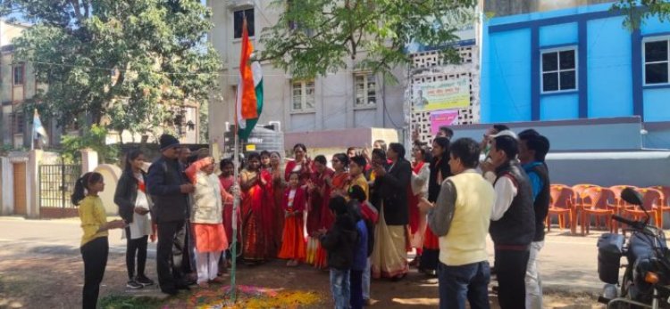 नागरिक अधिकार पार्टी के प्रदेश कार्यालय में झंडोत्तोलन, राष्ट्रीयता की भावना महत्वपूर्ण- नंदकिशोर यादव