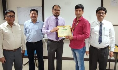 निपु सिंह को मिला एलआईसी बिक्रय प्रशिक्षण सर्टिफिकेट