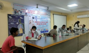 सिग्नेचर स्माइल डेंटल क्लिनिक के सौजन्य से फ्री डेंटल चेकअप कैंप का आयोजन