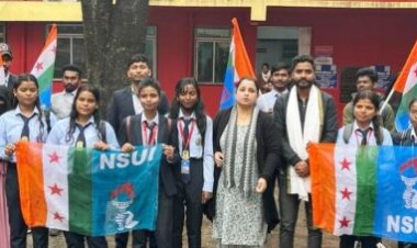 डोरंडा कॉलेज के छात्रों की मांगों को लेकर NSUI ने रांची विवि के कुलपति का किया घेराव