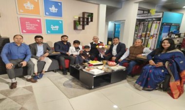 शिव शक्ति होम मेकिंग सोल्यूशन (गोदरेज इंटीरियो एक्सक्लूसिव शोरूम) ने मनाया पहला वर्षगाँठ।