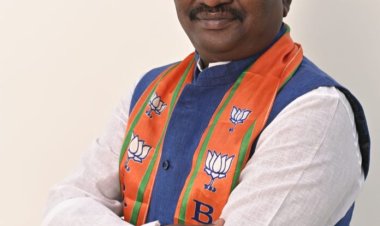 शपथ ग्रहण के ठीक पहले वैद्यनाथ राम का नाम काटना अनुसूचित समाज के साथ ठगी : अमर कुमार बाउरी