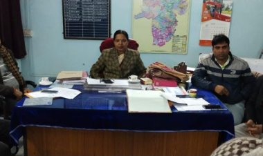 डीईओ – डीएसई ने की समग्र शिक्षा अभियान की समीक्षा, दिया अहम दिशा निर्देश