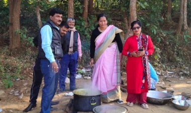 नागरिक अधिकार पार्टी का कार्यकर्ता सम्मेलन सह वनभोज आयोजित