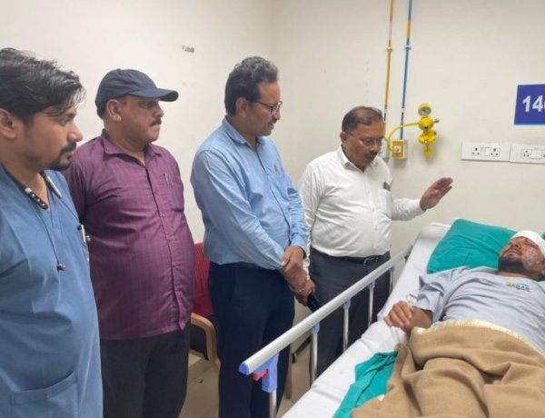 जेजेए के कार्यकारी अध्यक्ष ने अस्पताल में भर्ती पत्रकार पुत्र का हाल जाना